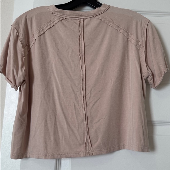 Pink Lily Beige Short Sleeve Cropped Tee - Picture 4 of 4